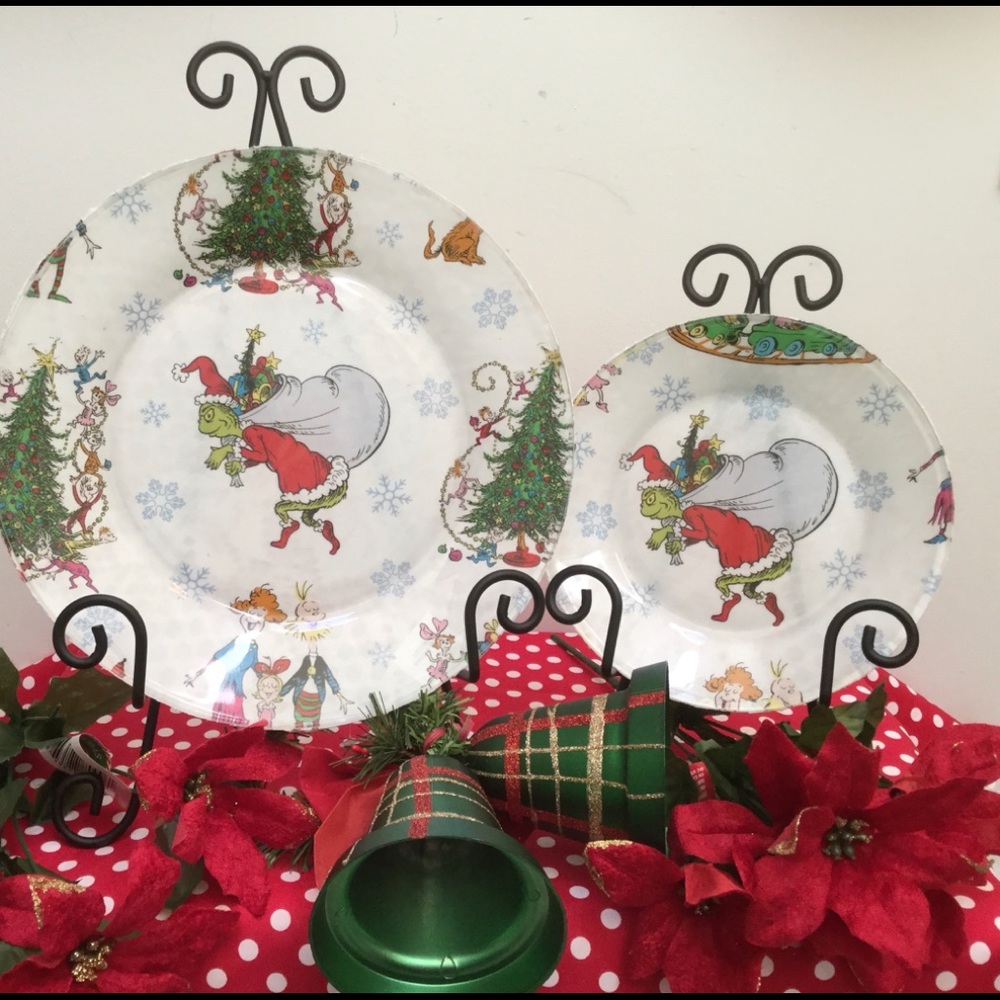 Grinch/inspired Dinner/Salad decorative plates